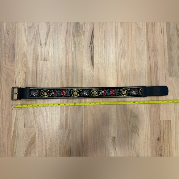 Laura Ashley Black Belt with Floral Embroidery - Picture 7 of 9